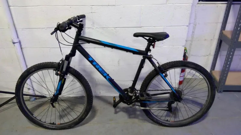 Trek 820 Mountain Bike